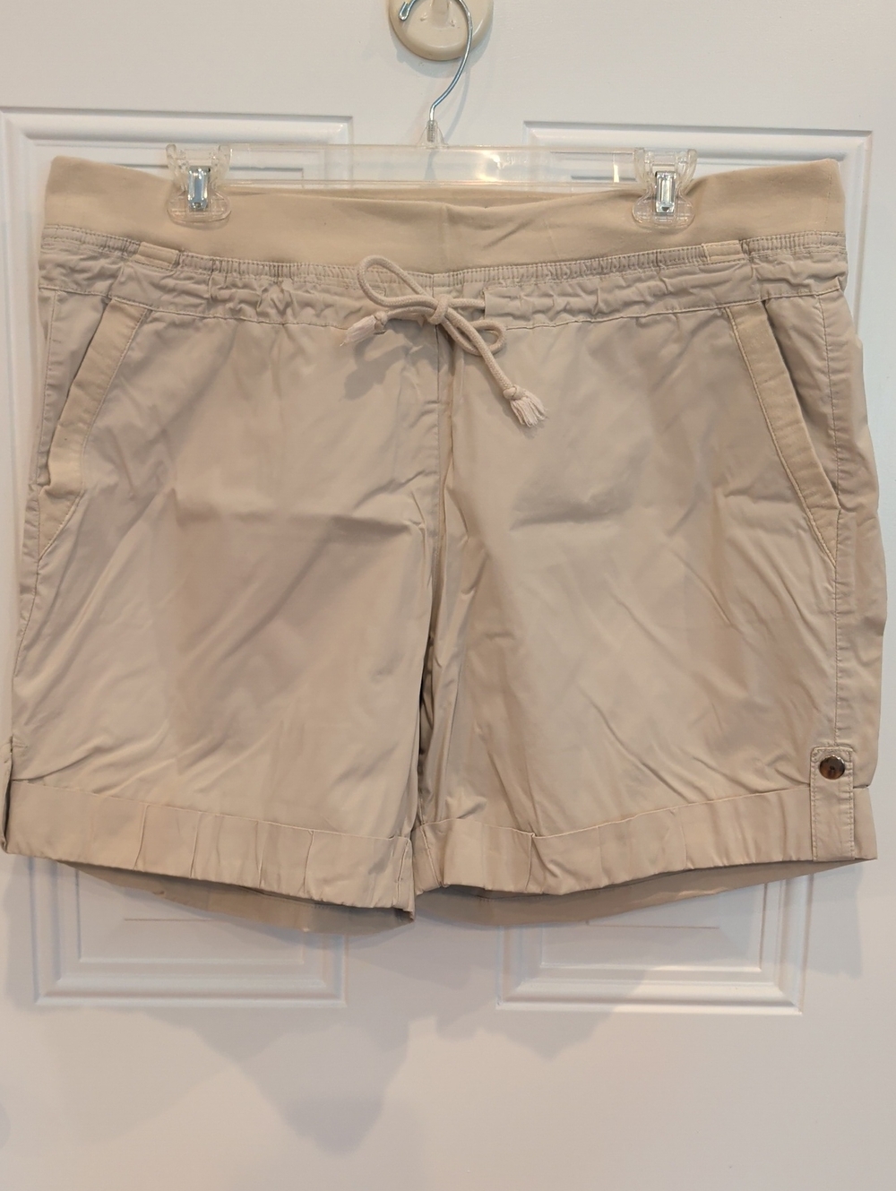 Venezia Women's Beige Drawstring Casual Shorts